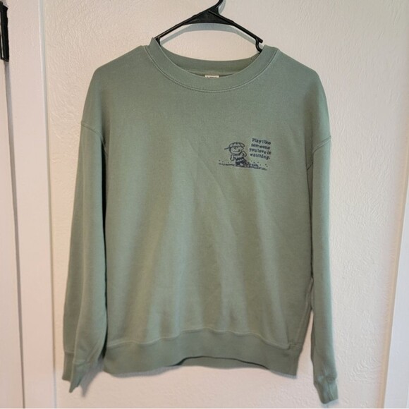 Uniqlo Other - Uniqlo Peanuts Charlie Browns Baseball Team Crewneck Graphic Pullover Sweatshirt